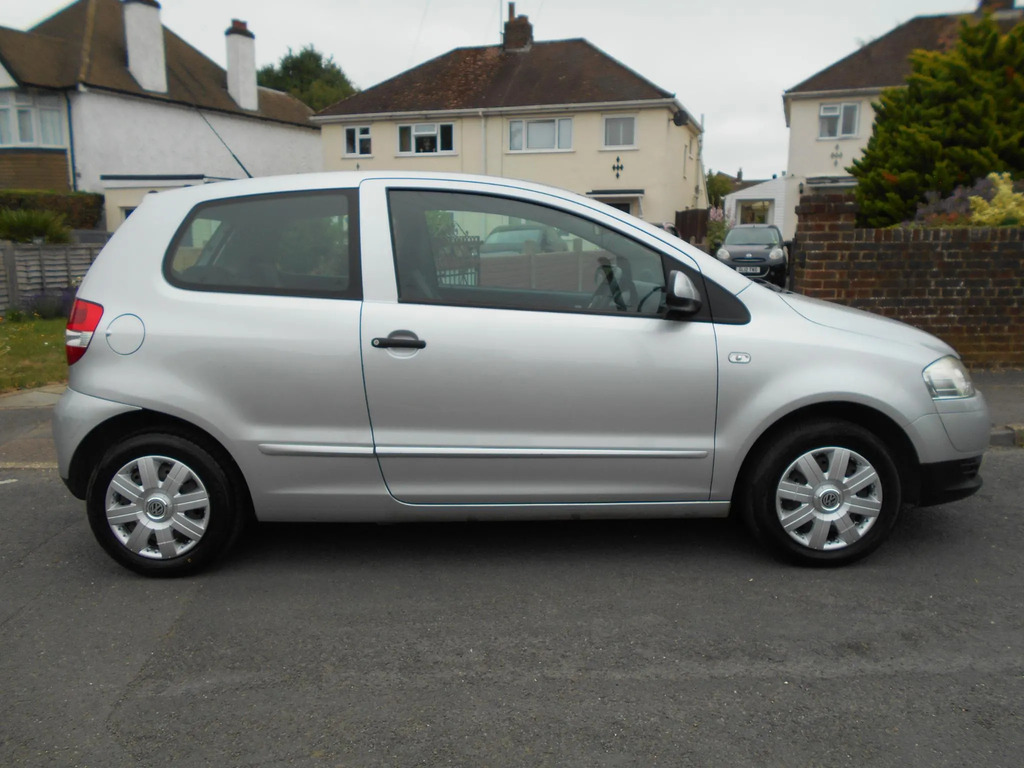 Volkswagen Fox 1.2 6V Hatchback Euro 4 55 Ps Silver #2