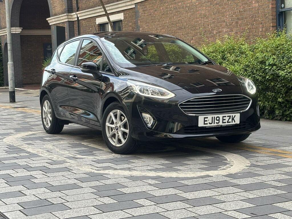Ford Fiesta Hatchback 1.0T Ecoboost Zetec Euro 6 Ss 20 Black