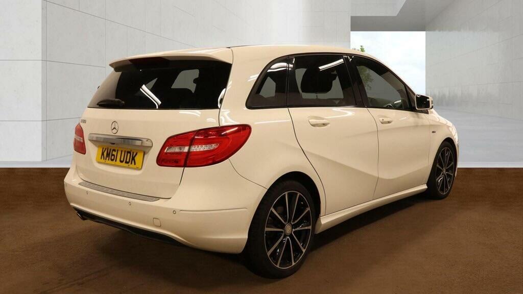 Mercedes-Benz B Class Mpv 1.6 B180 Blueefficiency Sport 7G-dct Euro 5 S White #4