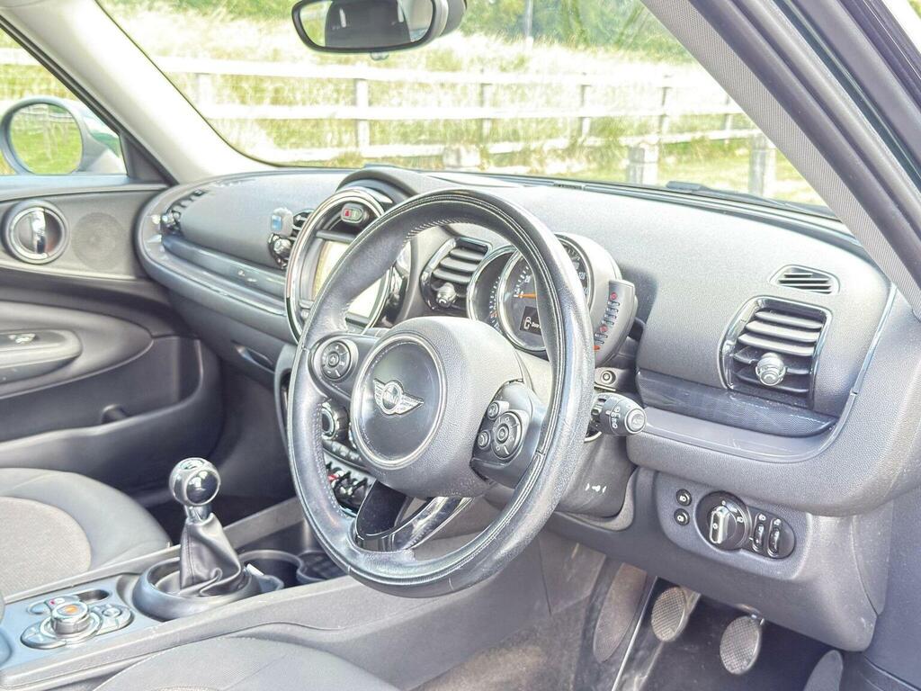 Mini Clubman Cooper D Silver #25