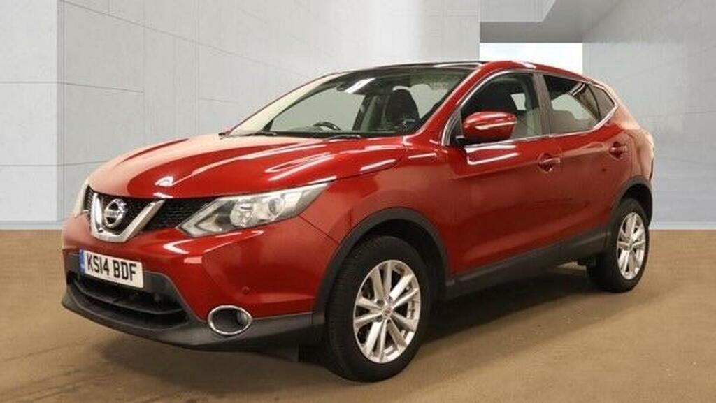 Nissan Qashqai Suv 1.2 Dig-t Acenta Premium 2Wd Euro 5 Ss Red #3