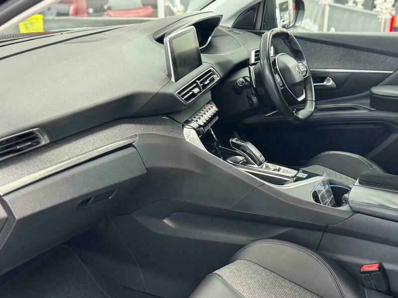 Peugeot 3008 Active Black #7