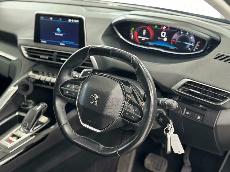 Peugeot 3008 Active Black #24
