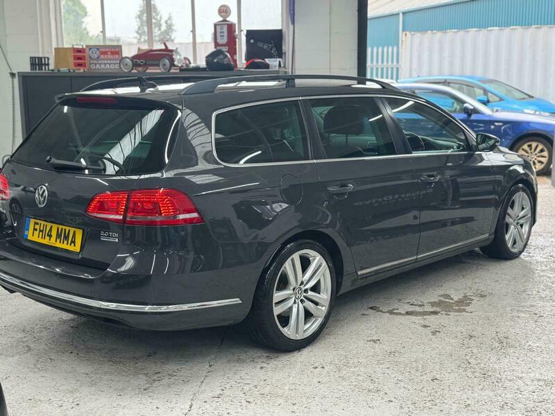 Volkswagen Passat Executive Style Tdi Bmt Grey #5
