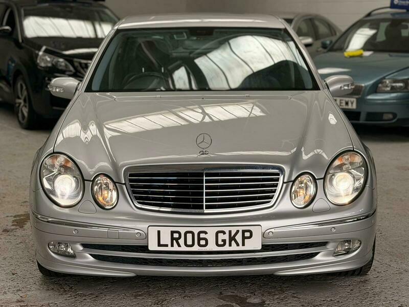 Mercedes-Benz B Class E280 Cdi Avantgarde Silver #2