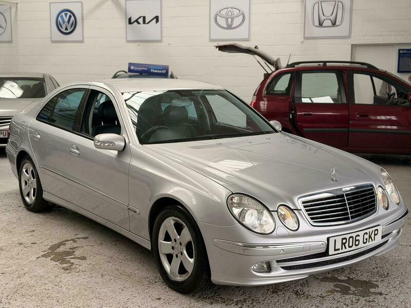 Mercedes-Benz B Class E280 Cdi Avantgarde Silver #3