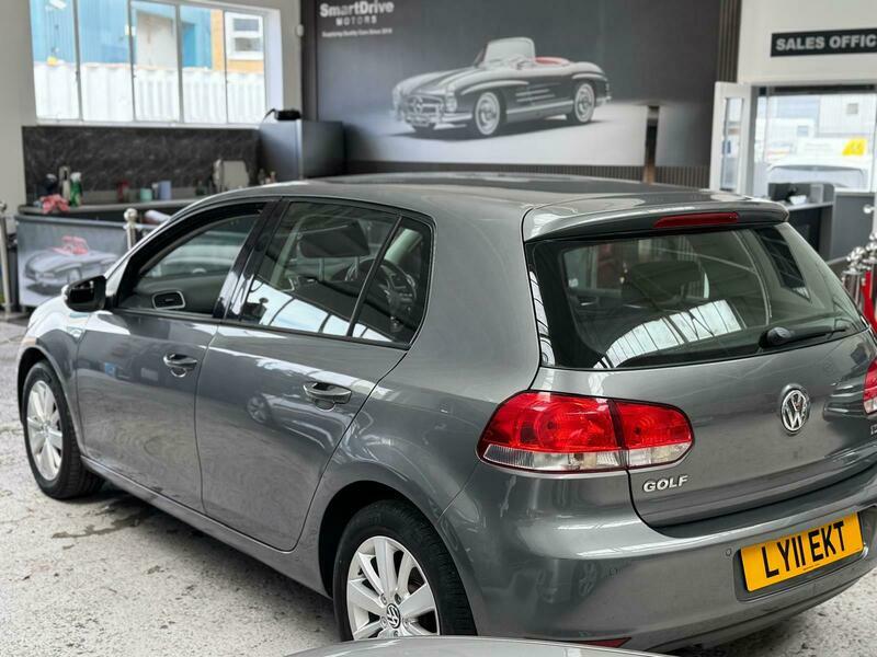 Volkswagen Golf Se Tsi Grey #5
