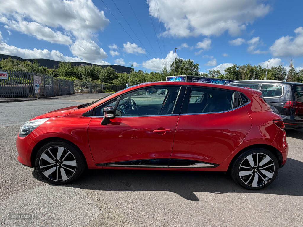 Renault Clio 0.9 Tce 90 Dynamique S Medianav Energy DF15RYT Red #4