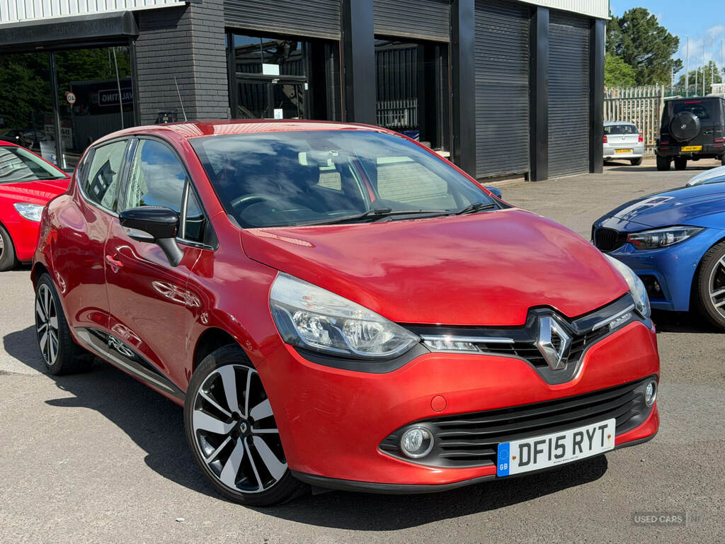 Renault Clio 0.9 Tce 90 Dynamique S Medianav Energy Red