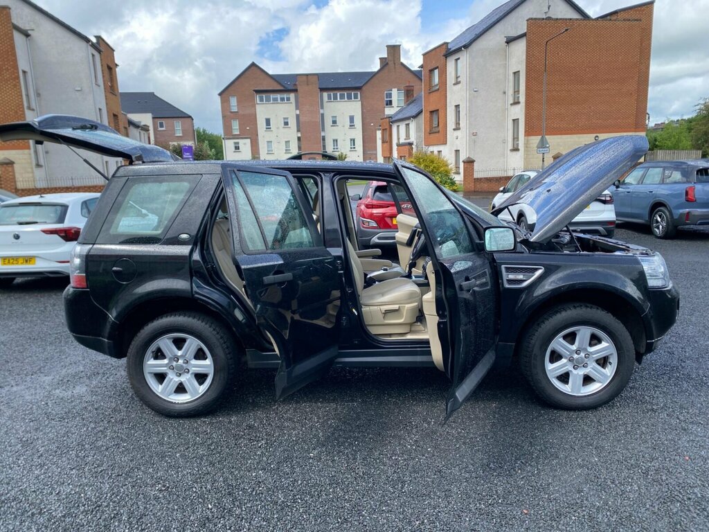 Land Rover Freelander 2.2 Black #15