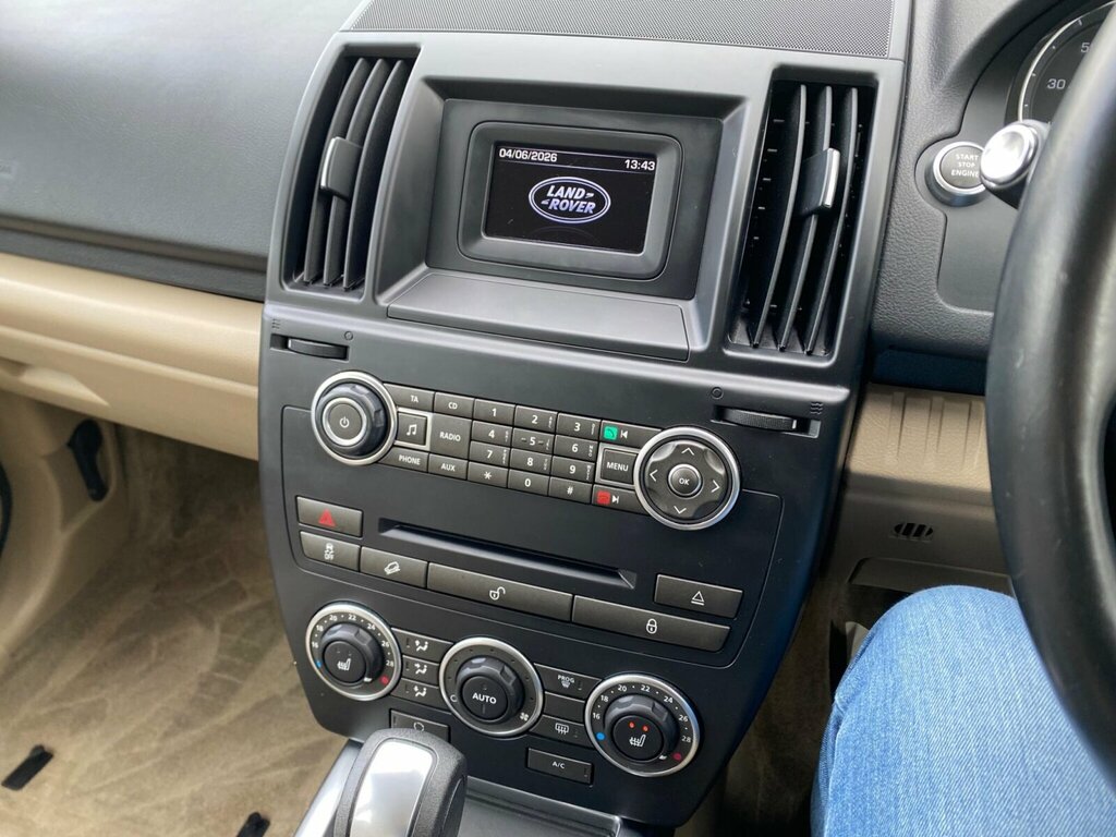 Land Rover Freelander 2.2 Black #31