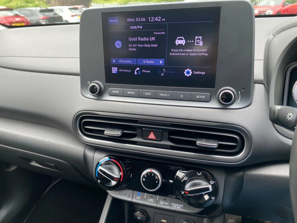 Hyundai Kona 1.0 T-gdi Mhev Se Connect Suv Hybrid Ma Red #35
