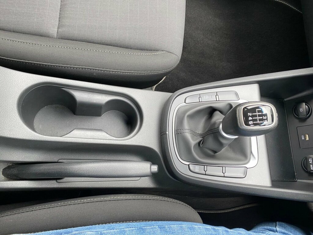Hyundai Kona 1.0 T-gdi Mhev Se Connect Suv Hybrid Ma Red #23