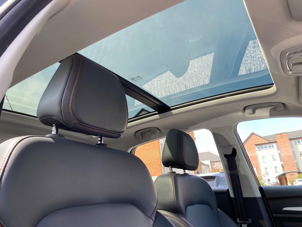 MG ZS 1.5 Vti-tech Exclusive Black #40