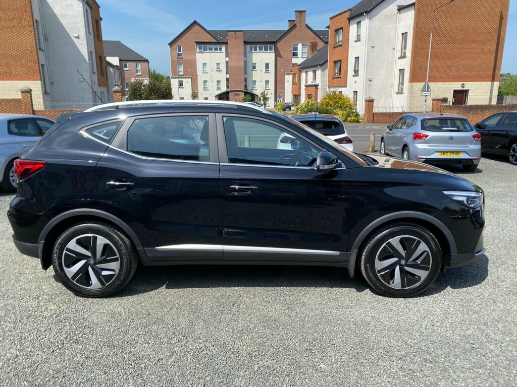 MG ZS 1.5 Vti-tech Exclusive Black #4