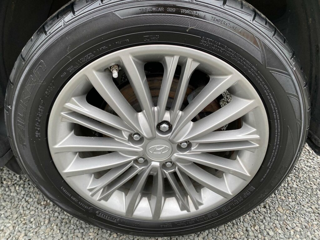Hyundai Kona Se Grey #22