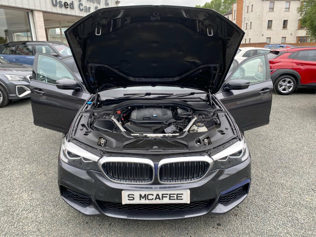 BMW 5 Series Se White #14