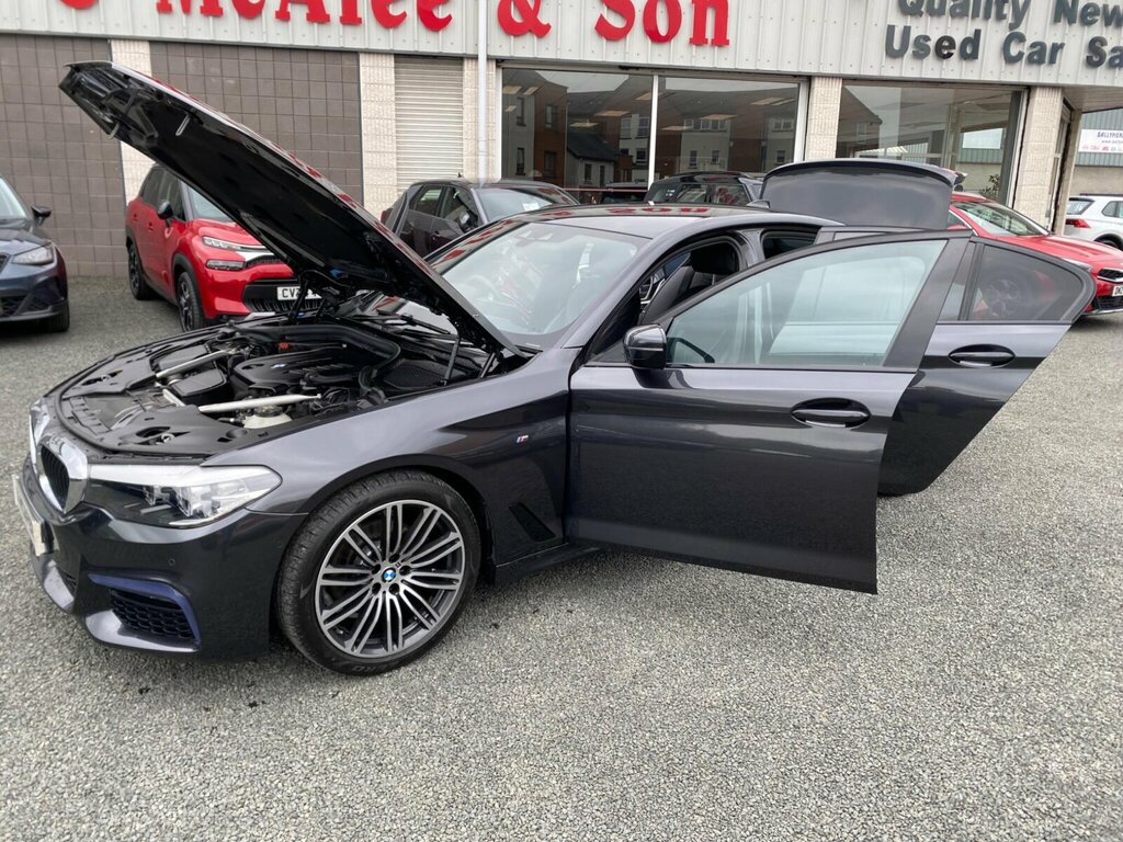 BMW 5 Series Se White #21