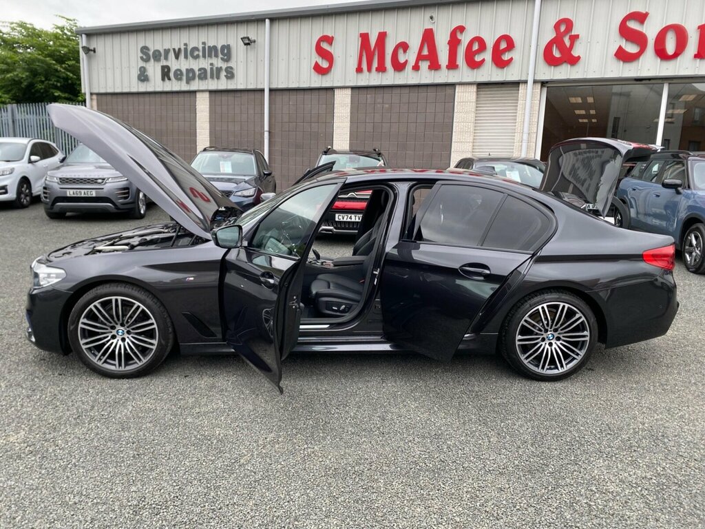 BMW 5 Series Se White #20