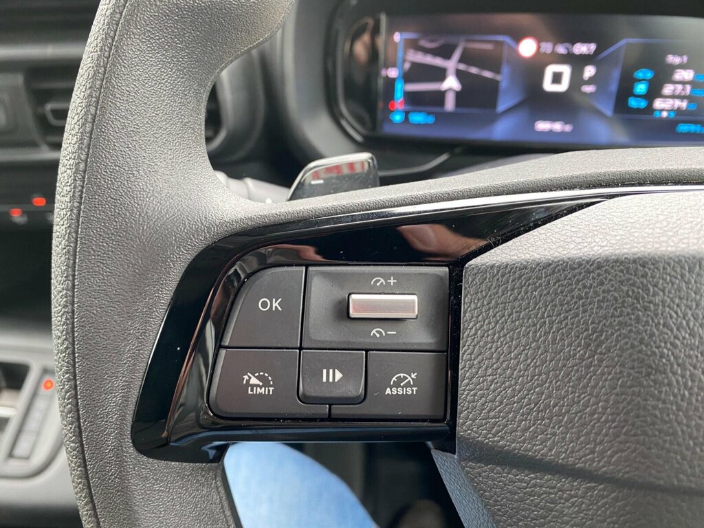Citroen Berlingo 1.5 Bluehdi Plus M Combi 100 Green #32