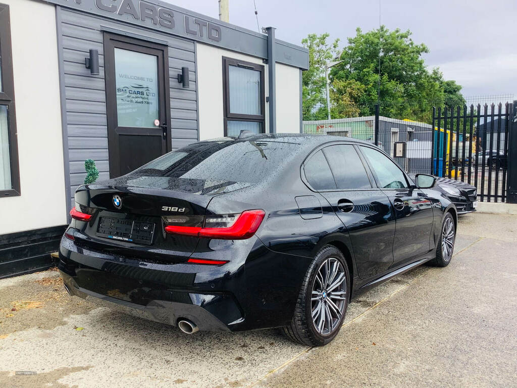 BMW 3 Series 318D Mht M Sport Step YC21GVG Black #2