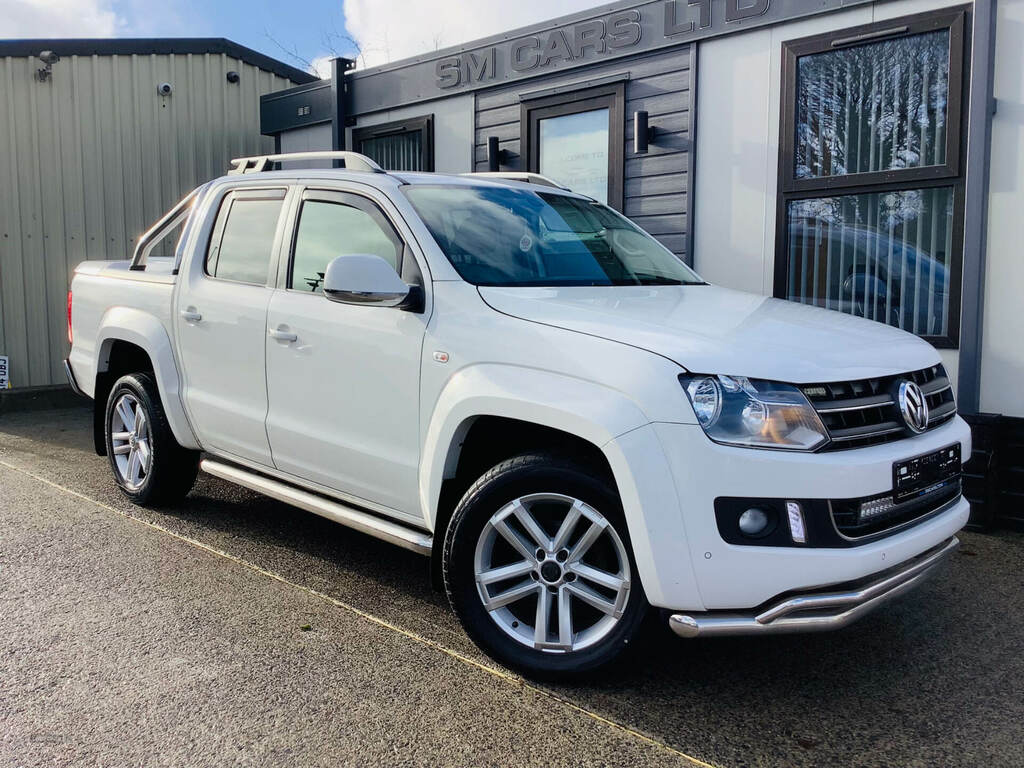 Volkswagen Amarok D Cab Pick Up Highline 2.0 Bitdi 180 Bmt 4Mtn White