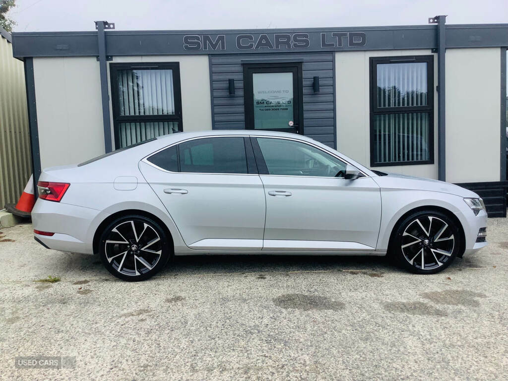 Skoda Superb 2.0 Tdi Cr 190 Se L Dsg SGZ5095 Silver #2