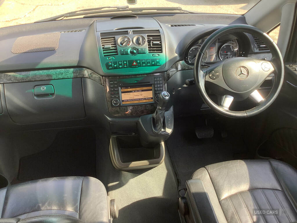 Mercedes-Benz Viano 2.2 Cdi Ambiente Tip Silver #4