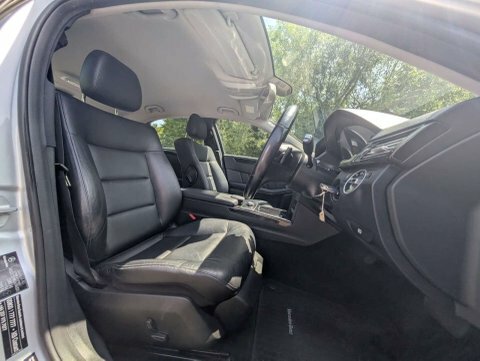 Mercedes-Benz E Class 2.1 E300 Bluetec Silver #2