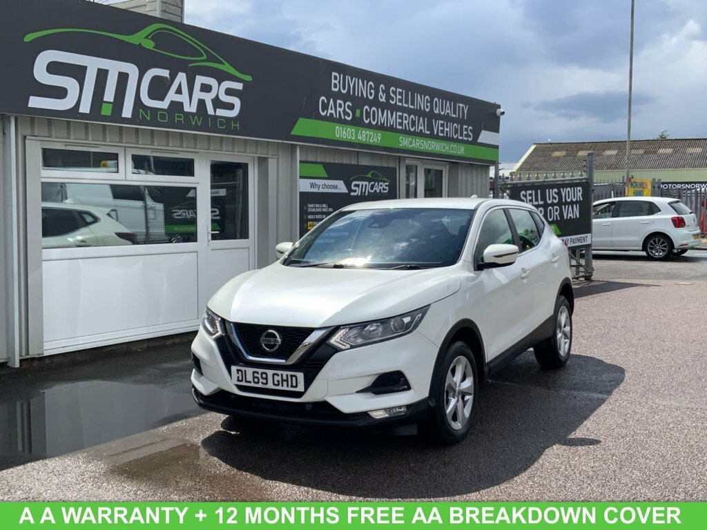Nissan Qashqai 1.3L Acenta Premium DL69GHD White