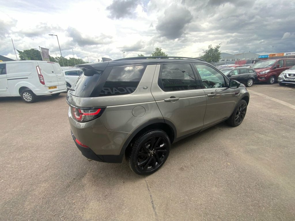 Land Rover Discovery Sport 2L Hse Black FY18YUK Silver #5