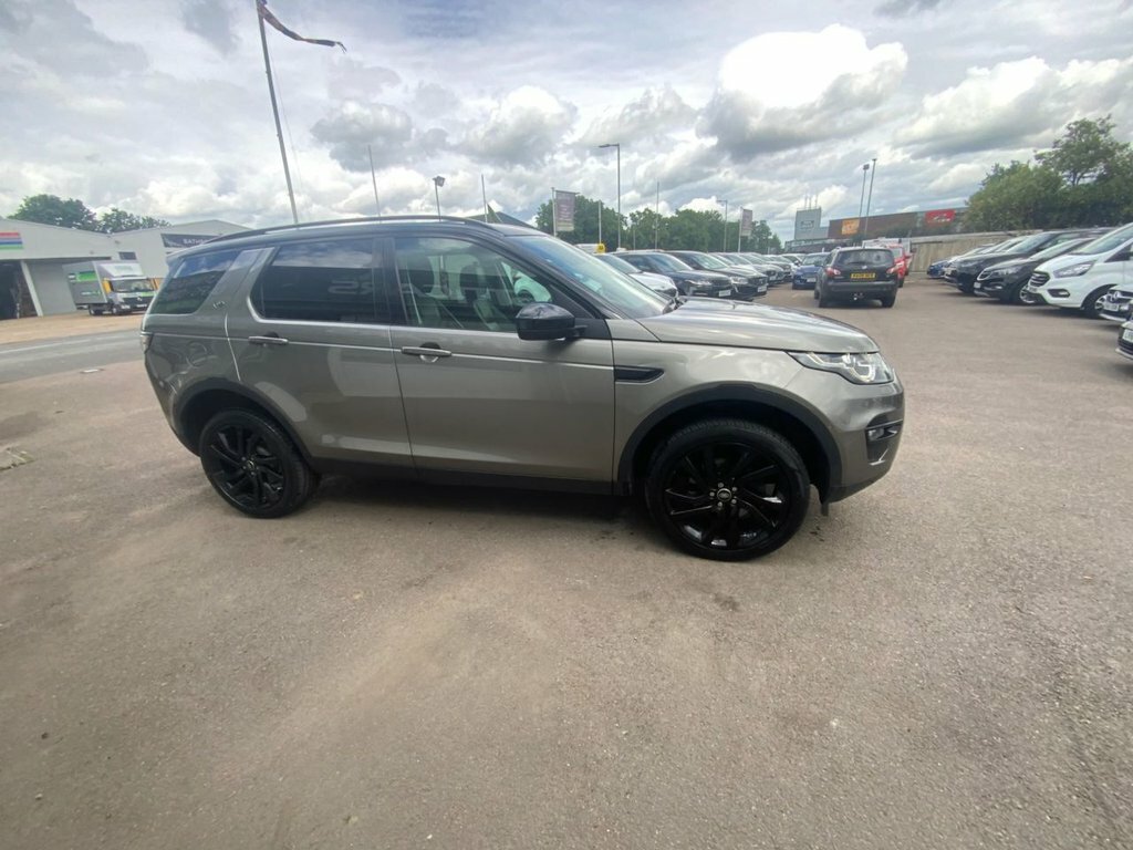 Land Rover Discovery Sport 2L Hse Black FY18YUK Silver #6