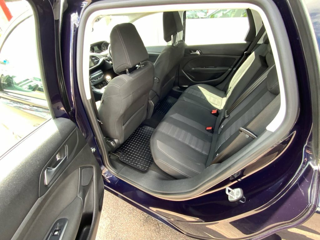 Peugeot 308 SW Puretech Active Grey #9