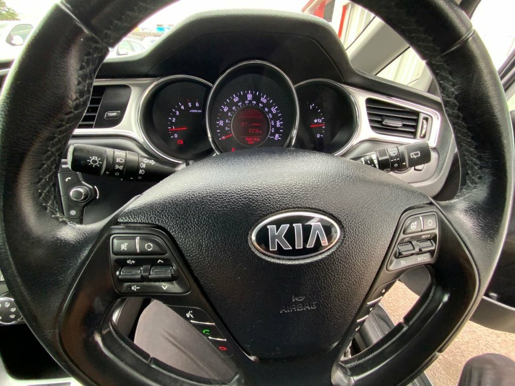 Kia Ceed Kia Ceed Gt-line 1.6Dt Estate Ulez Red #23