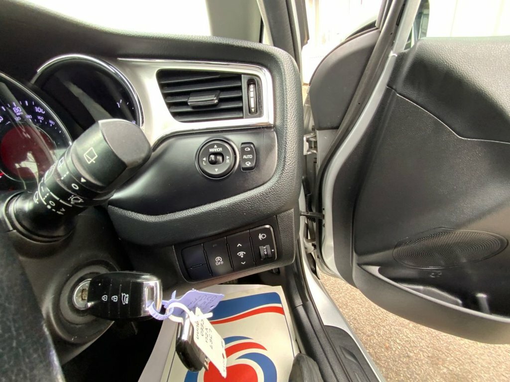 Kia Ceed Kia Ceed Gt-line 1.6Dt Estate Ulez Red #30