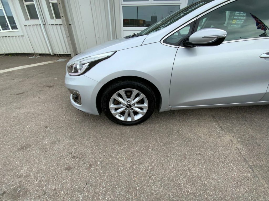 Kia Ceed Kia Ceed Gt-line 1.6Dt Estate Ulez Red #28