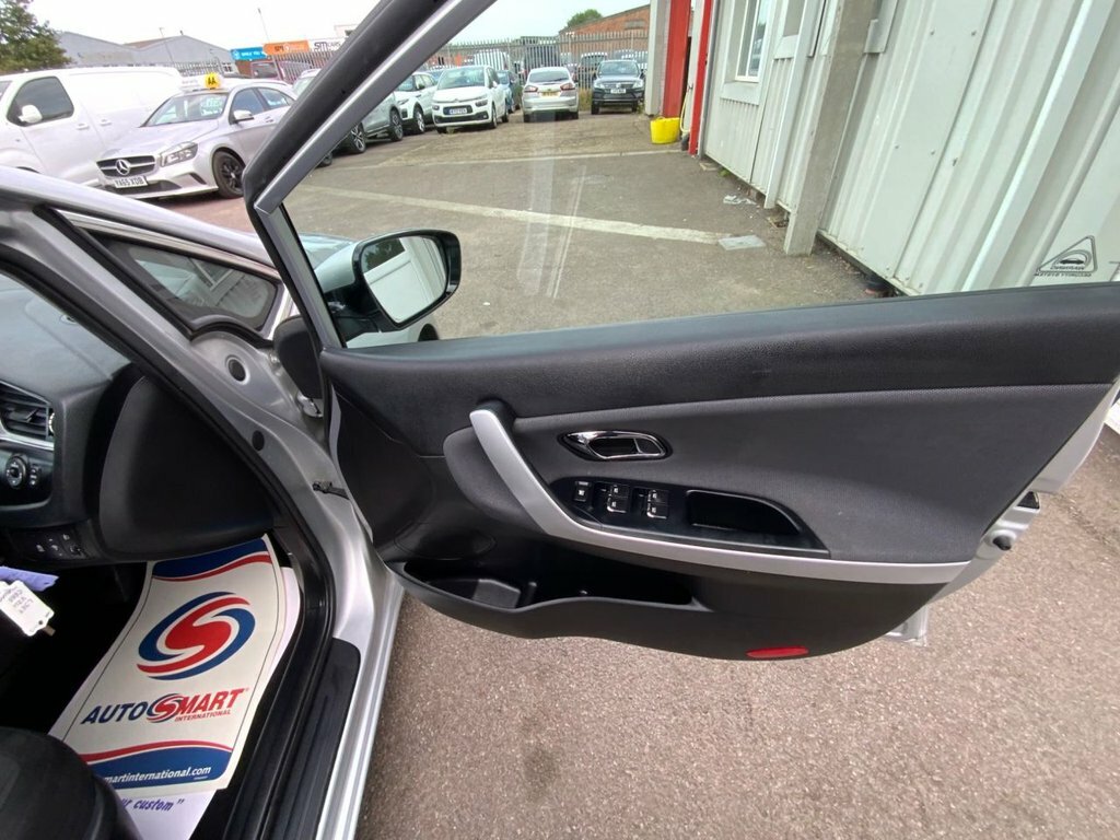 Kia Ceed Kia Ceed Gt-line 1.6Dt Estate Ulez Red #4