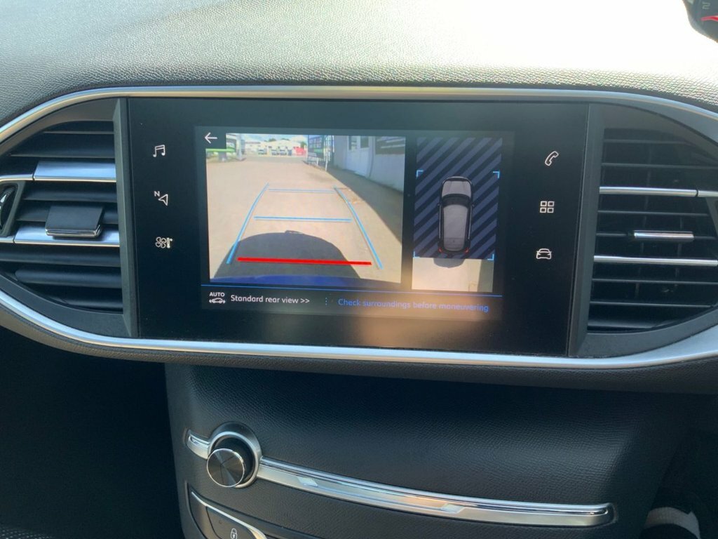 Peugeot 308 308 Tech Edition Puretech Ss Red #18