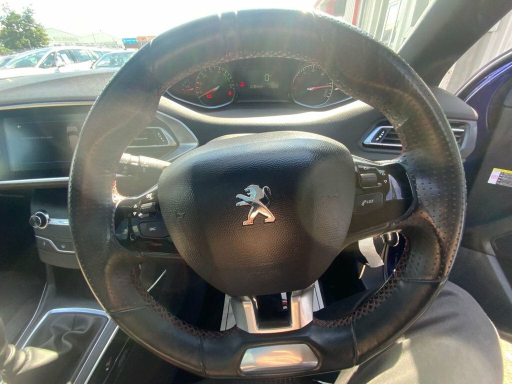 Peugeot 308 308 Tech Edition Puretech Ss Red #20