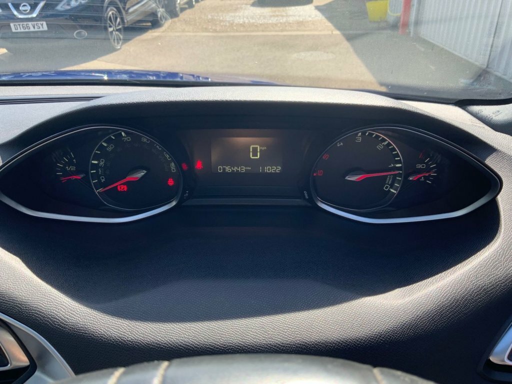 Peugeot 308 308 Tech Edition Puretech Ss Red #19