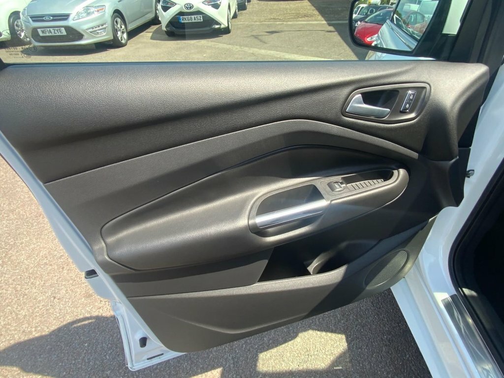 Ford Kuga 2.0 Tdci Titanium X 180 Ps 4Wd 2 Owners From New Blue #8