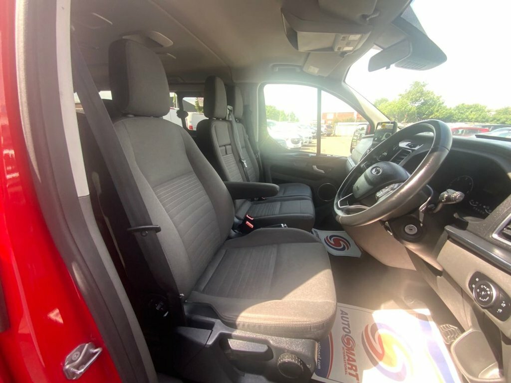 Ford Tourneo Custom 2.0 320 Ecoblue Titanium Minibus Double Cab Di Orange #14