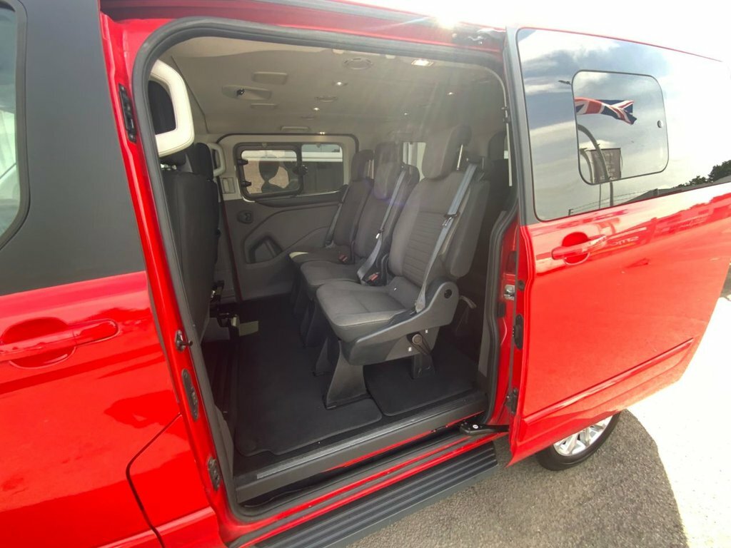 Ford Tourneo Custom 2.0 320 Ecoblue Titanium Minibus Double Cab Di Orange #12