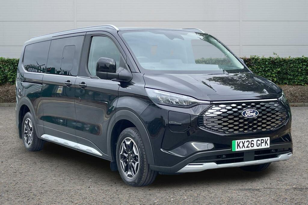 Ford Tourneo Custom 160Kw 65Kwh H1 Active 8 Seater Black