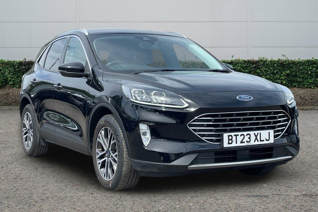Ford Kuga 1.5 Ecoboost 150 Titanium Edition Black