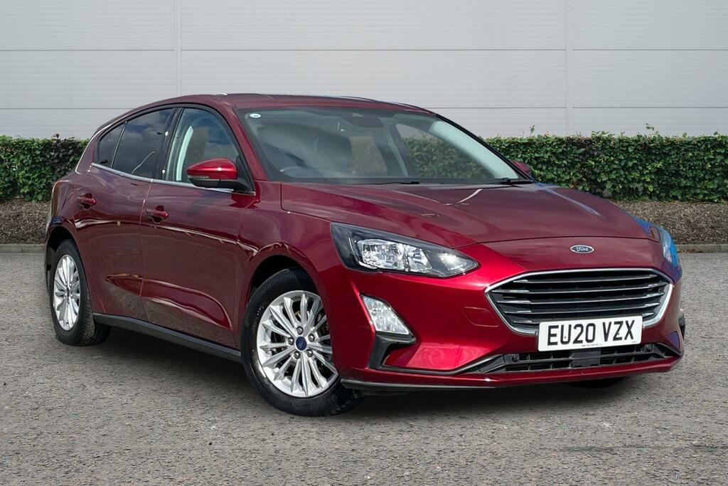 Ford Focus 1.0 Ecoboost 125 Titanium Red