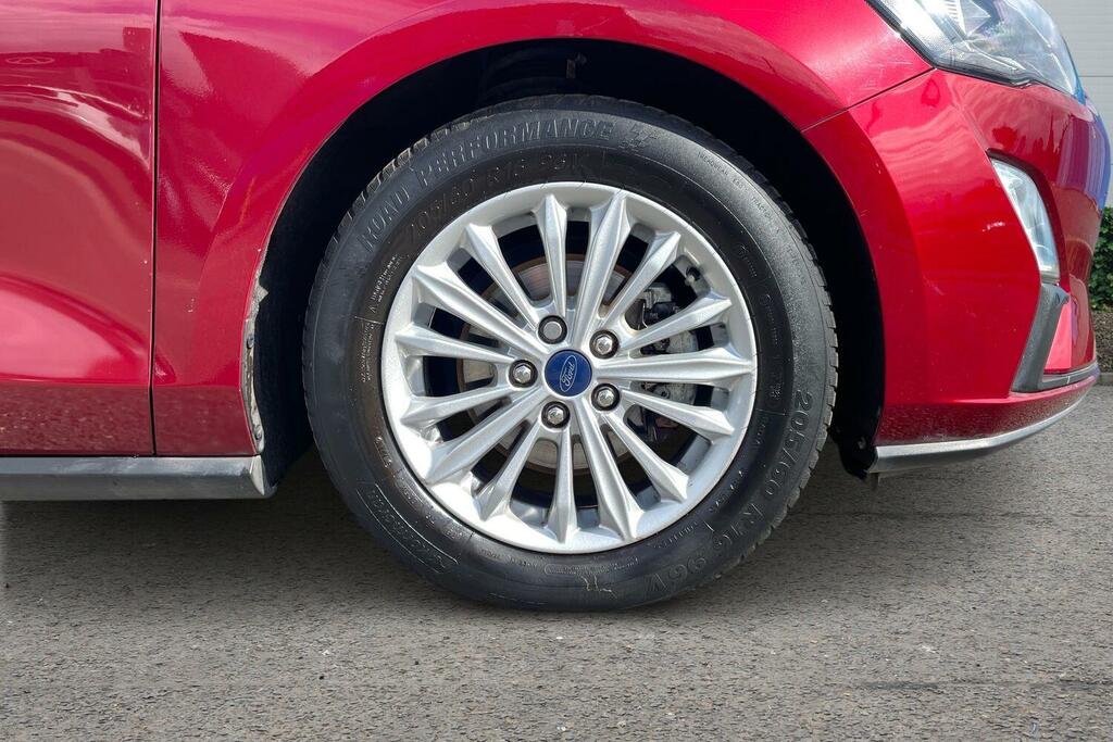 Ford Focus 1.0 Ecoboost 125 Titanium EU20VZX Red #6