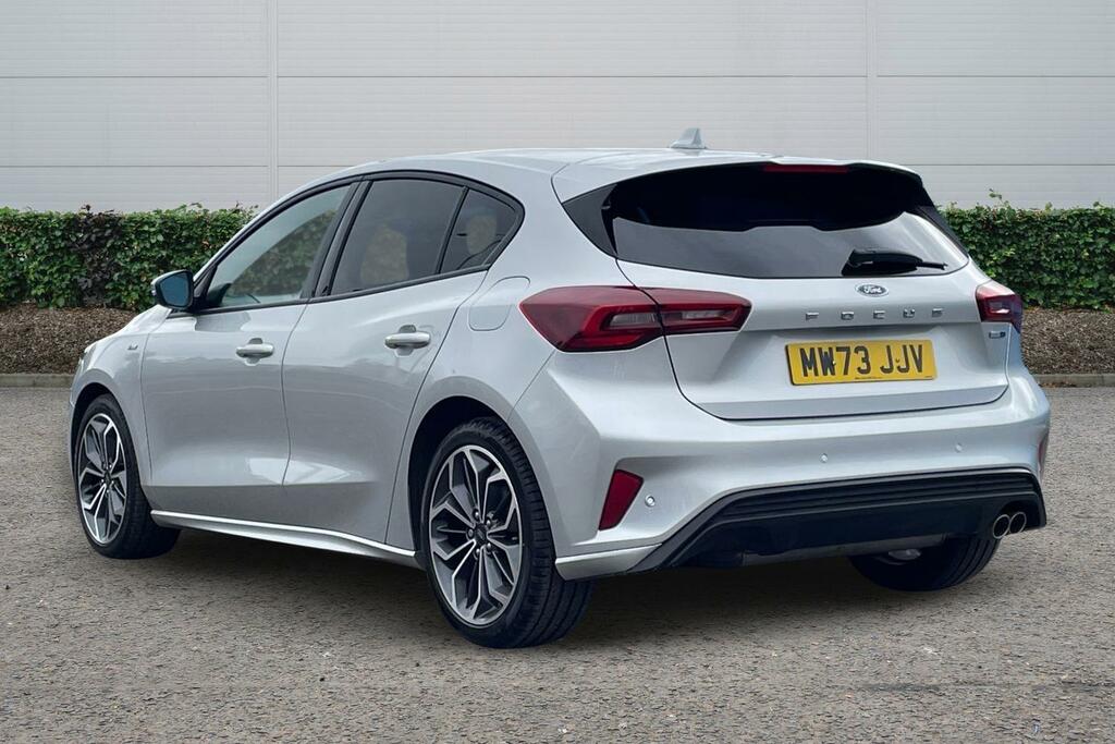 Ford Focus 1.0 Ecoboost Hybrid Mhev 155 St-line X MW73JJV Silver #2