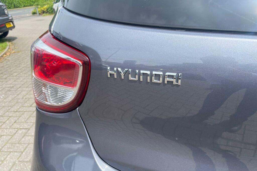 Hyundai I10 Play  #27