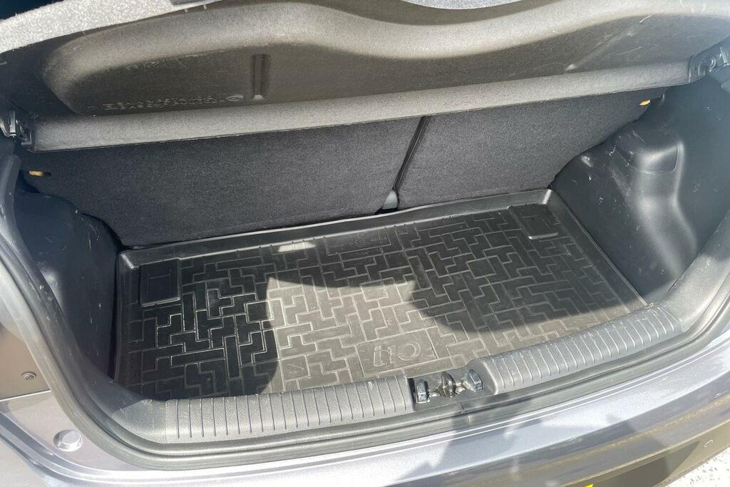Hyundai I10 Play  #18